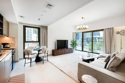 Image de Exclusive 2br Downtown Apt w/ Burj Khalifa Views