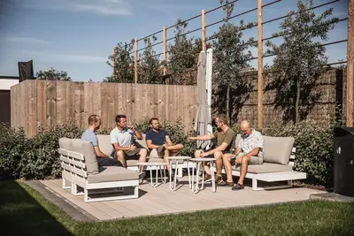Image de Luxury 16-person wellness villa with sauna, jacuzzi, jeu de boules court and outdoor kitchen