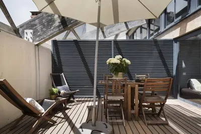 Image de Appartement Confortable avec Terrasse Privée