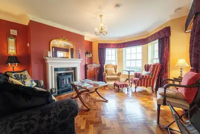 Image de Waters Edge Apartment 2