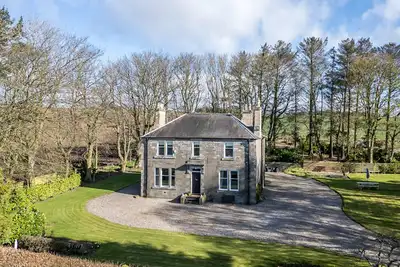 Image de The Farmhouse - Spacious Countryside Escape with Hot Tub
