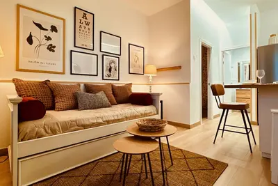 Click&Guest - Modern And Luxury Flat B in Telde