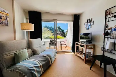Image de Appartement T2 à Quiberon - 40m² avec Piscine, Tennis et Parking Privé, proche Plage et Commerces