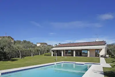 Villa Mary by Wonderful Italy