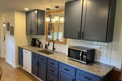 Image de Spring Lodge - Total Renovation, new listing, 20 min to Cdp