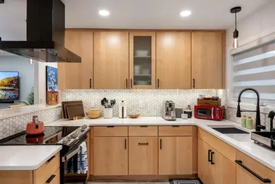 Image de Hip, Modern 3 bedroom Apt
