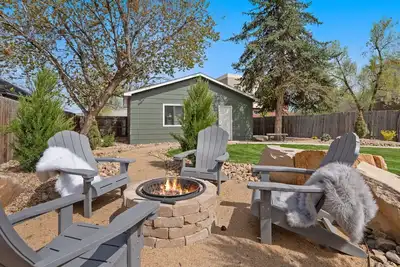 Image de Spirit of the Rockies - Private Backyard & Hot Tub