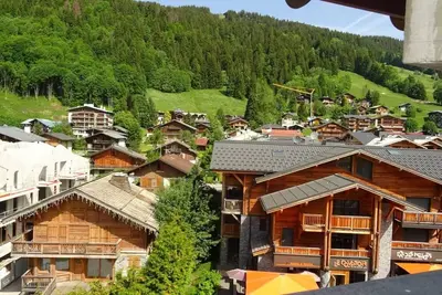 Image de Wifi, à 210m des remontées, 4ème étage, balcon, casier à ski, 37m², Les Gets
