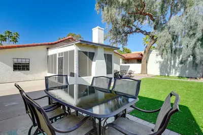 Image de Pet-Friendly Home w/ Fenced Yard in Scottsdale!
