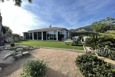 Image de Grande villa 10\/12 pers vue mer + véhicule