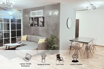 Image de Remodeled Polanco Apt with Patio, TVs and Desks!