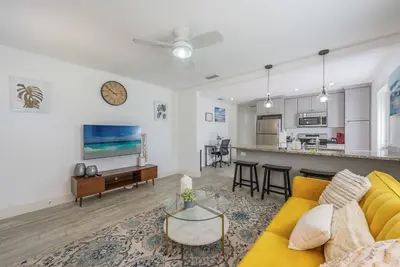 Image de Cozy 2br Apartment in Riverside/ Avondale