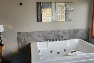 Image de Snug Harbor Inn - Studio Suite 201 & 204