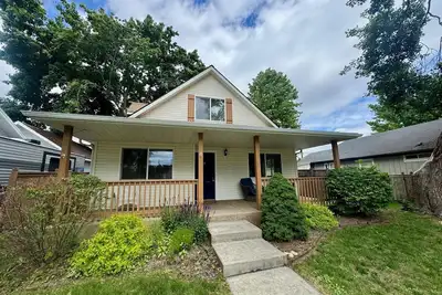Image de A delightful home nestled in the heart of Coeur d'Alene.