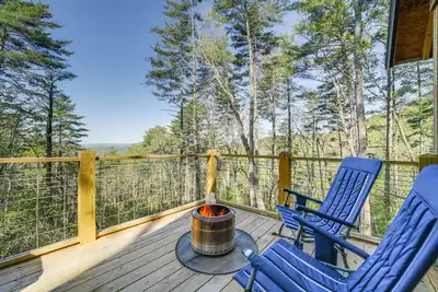 Image de Secluded Brevard Cabin w/ Private Waterfall!