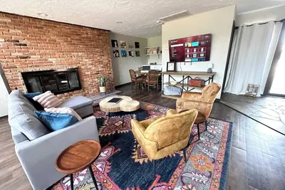 Image de Spacious Modern Duplex in Oklahoma City