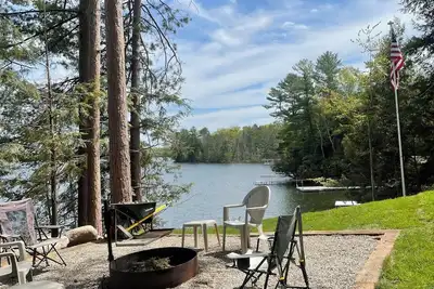 Image de Newly renovated lake house! Located on Silver Lake!