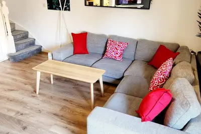 Image de King Bed, Great Location, Close to City Centre/3Arena With Free Private Parking!