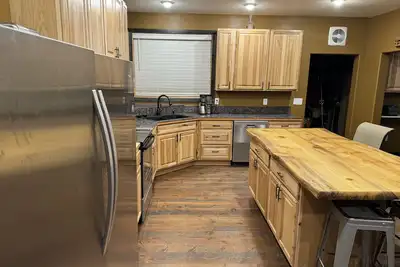Image de Spacious New Listing Centrally Located to Explore Glacier Park
