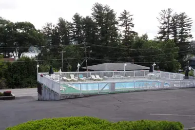 Image de Three Bedroom House Lake George