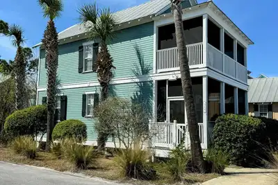 Image de Charming Family Friendly Cottage Near Windmark Beach & Port St Joe with 3 Pools