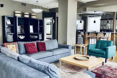 Image de Luxury Ny Style Loft on Sub-Penthouse Level of Historic Western Trust Building
