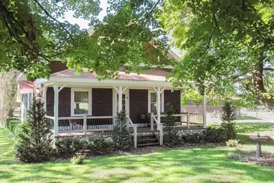 Image de 80 Acres Retreat | Firepit, Hiking, Trails, Games