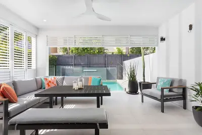 Image de Bellevue on Sunrise - pets by approval