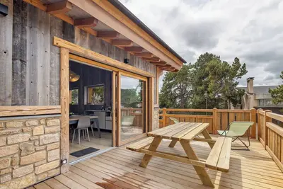 Image de Chalet 'Nid Des Écureuils' avec vue sur la montagne, terrasse privée et Wi-Fi