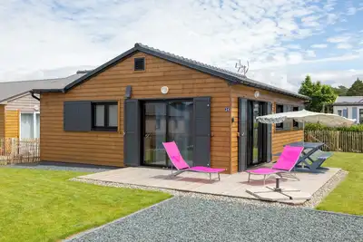 Image de Chalet 'Bois À 2kms De La Plage' avec Terrasse Privée et Jardin Privé