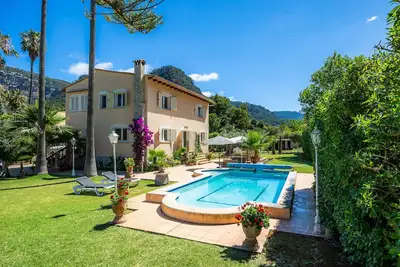 Image de Maison de campagne \"Villa Valldemossa\" avec piscine privée, terrasse privée et Wi-Fi