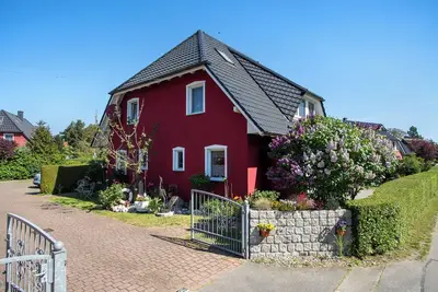 Image de Appartement de vacances \"Fewo 31 - Halbinsel Darss - Ostsee\" avec terrasse privée, jardin et Wi-Fi