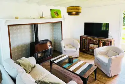 La Petite Cabane - Wifi - Calme - Piste Cyclable Devant La Maison