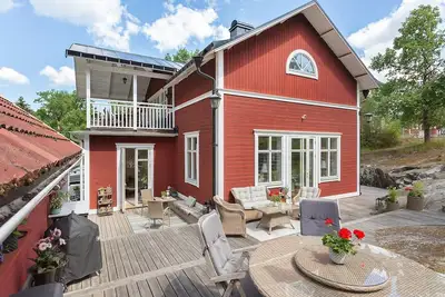 Image de Maison familiale Ă seulement 15-20 minutes du centre-ville de Stockholm.