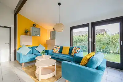 Image de Dieses Freistehende Satteldachhaus Bietet Besonders Viel Platz