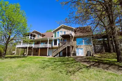 Image de Hummingbird Hideaway