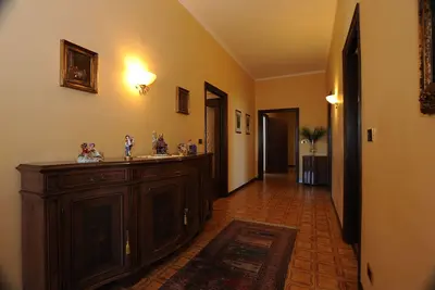 Image de Apartment located on the second floor of an old historic villa