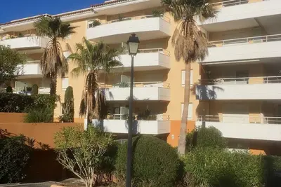 Image de Appartement de vacances Cavalaire sur Mer pour 1 - 4 personnes avec 1 chambre Ă coucher - Appartemen