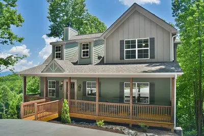 Image de Willow Creek: 4 Suites, Mt Views, Gated, Hiking