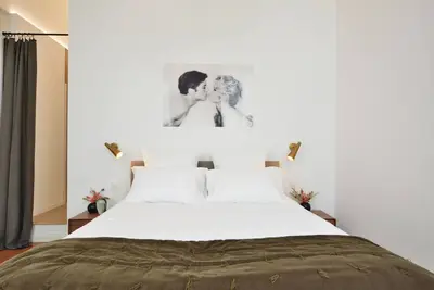 Image de Appartement Côté Cathédrale - 70 m2 au pied de la Cathédrale Notre Dame d'Amiens