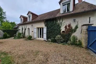 Image de Maison de caractère avec jardin clos, près des châteaux de la Loire, tout inclus!