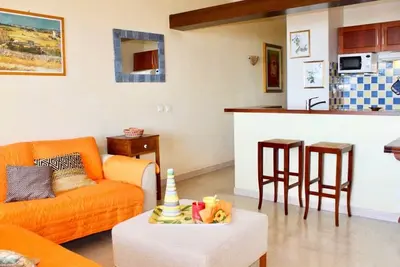 Image de Splendide T2 avec terrasse et garage, à 3 min de la plage, 4 couchages