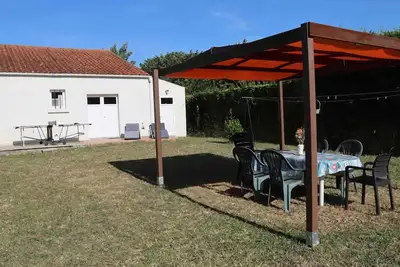 Image de Maison cosy à Oléron avec jardin, proche plage & forêt, 6 couchages