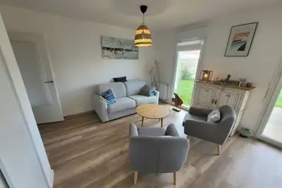 Image de Bel appartement moderne avec jardin et parking privatif