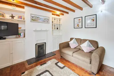 Image de Host & Stay | Trefor Cottage