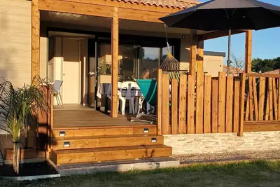 Image de Chalet \"Kuskua\" 4 pers. 12 Km des plages de Capbreton, piscine et spa.