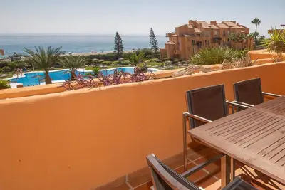 Los Granados de la Duquesa 811