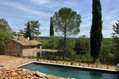 Image de Le Poucet Oriental : maison pour 6, alliant charme, nature et piscine chauffée