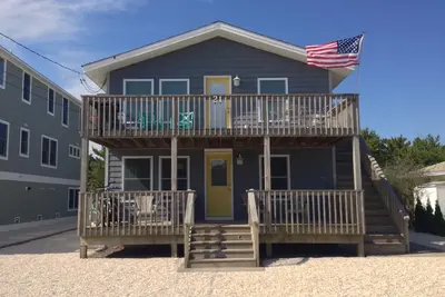 Image de Oceanside Barnegat Light Beach House 3Br/1Ba. Walk to Beach
