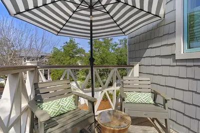 Image de Private Beach/Pool Access-Cozy Getaway Retreat-Newly Refurbished